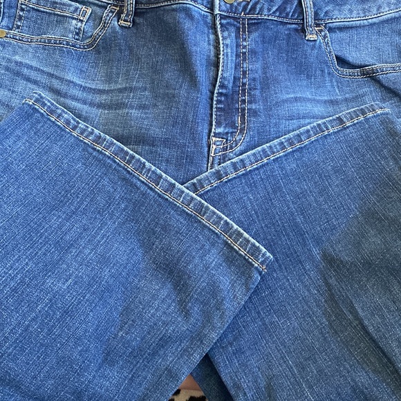 Please check bundle! Lane Bryant Bootcut Denim size 18 Regular - Picture 6 of 8